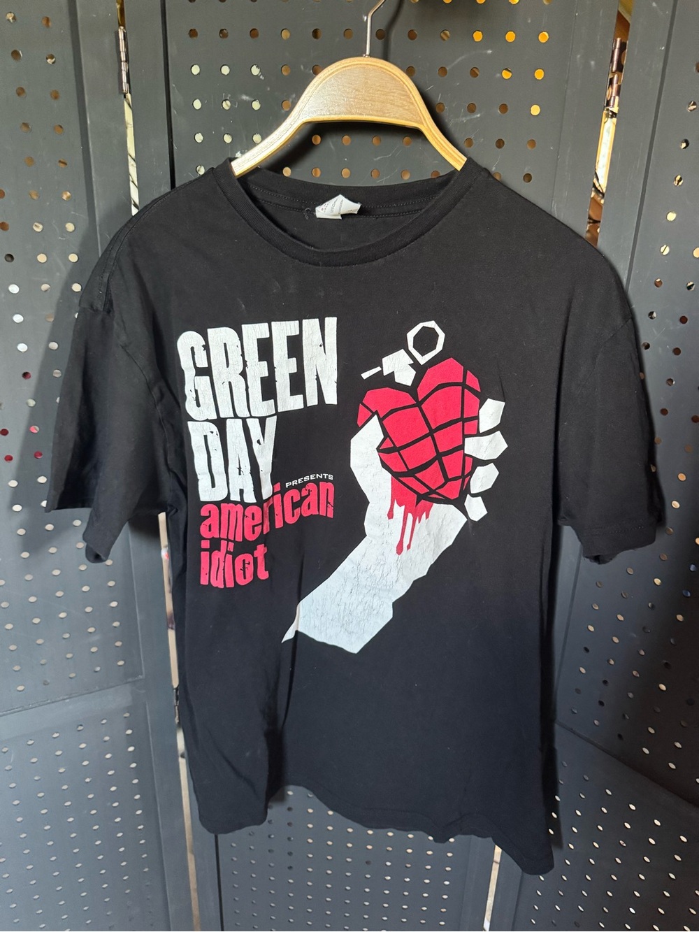 American Idiot Graphic Tee - Black & Red